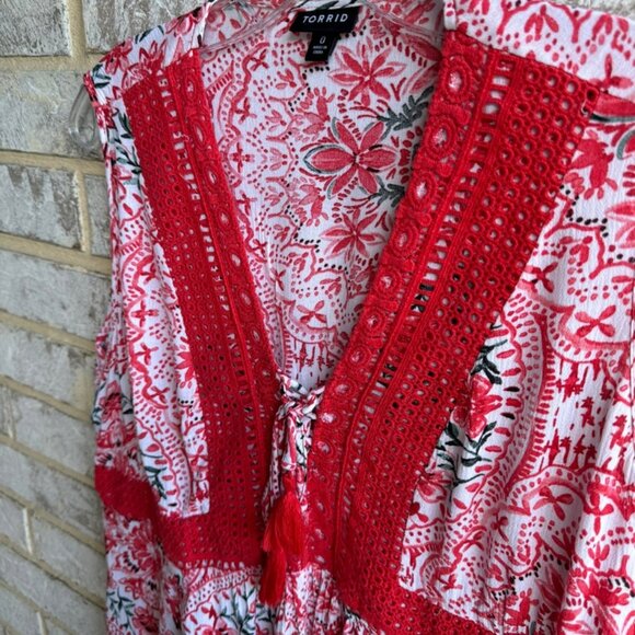 Torrid Sleeveless Floral Lace Babydoll Tank Top Women's Size 0 (L). - Picture 5 of 7